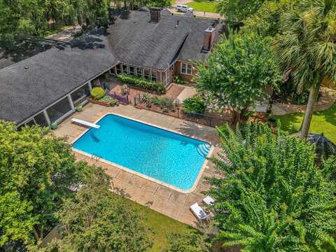 608 S Ride, Tallahassee, FL 32303