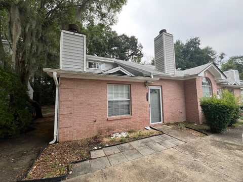 2477 Nugget Lane, Tallahassee, FL 32303