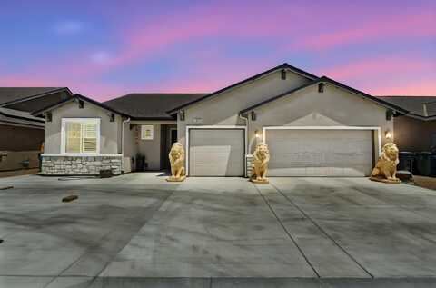 1890 Sherbrook Avenue, Tulare, CA 93274