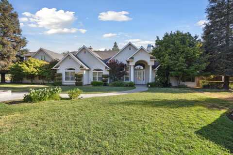 1163 N Belmont Road, Exeter, CA 93221
