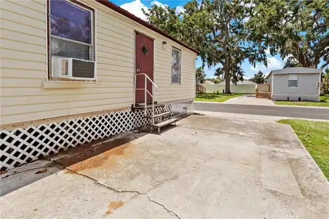 1221 N VALRICO ROAD, VALRICO, FL 33594