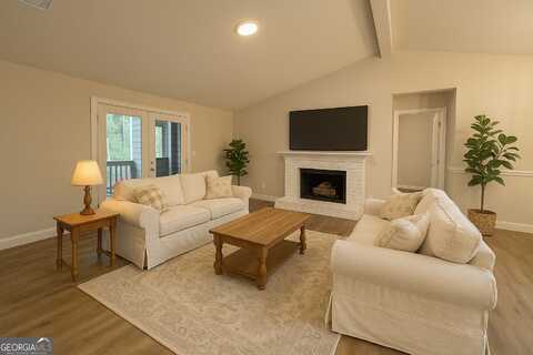 308 Warm Springs, Roswell, GA 30075
