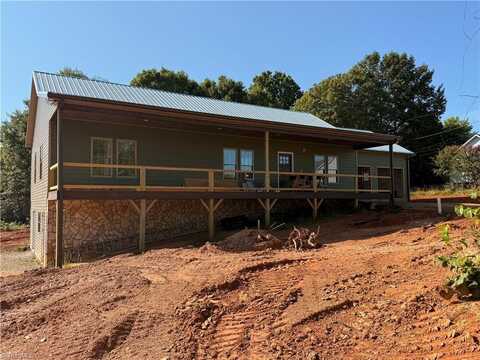 106 Blairfield Court, North Wilkesboro, NC 28659