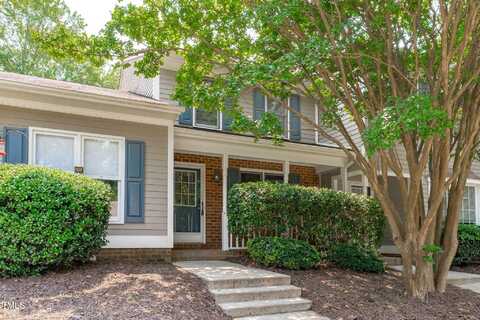 82 Forest Oaks Drive, Durham, NC 27705