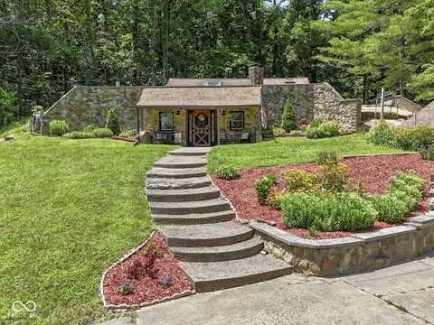 2505 Leonard Road, Martinsville, IN 46151