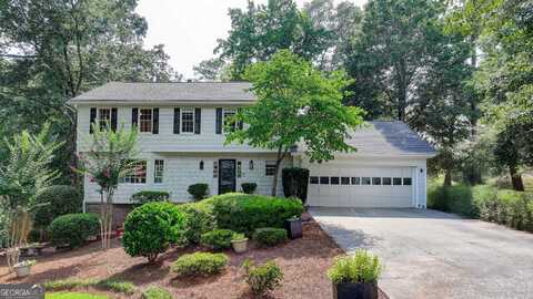 3825 Creekview, Marietta, GA 30068