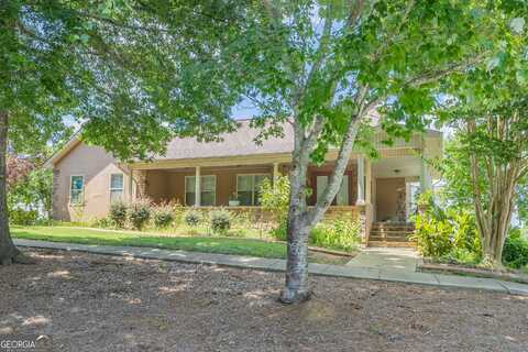 324 Avenue Of The Oaks, Rock Spring, GA 30739
