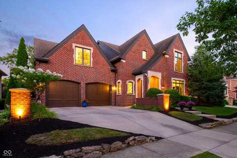 6731 W Stonegate Drive, Zionsville, IN 46077