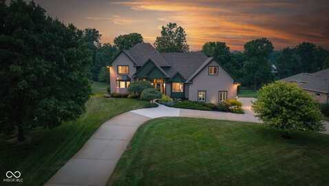 10196 Lakewood Drive, Zionsville, IN 46077