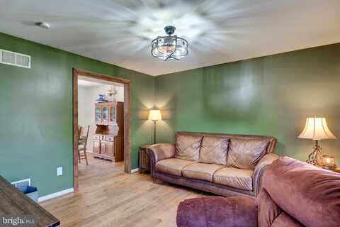 68 CRIMSON AVENUE, TANEYTOWN, MD 21787