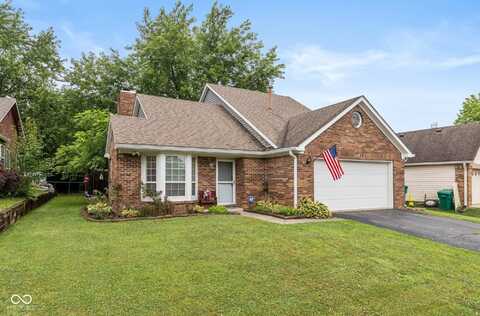 7638 Trophy Club Drive S, Indianapolis, IN 46214