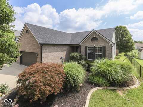 6051 Copeland Mills Court, Indianapolis, IN 46221