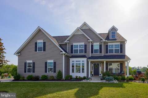 415 CHIEF TATAMY STREET, EASTON, PA 18045
