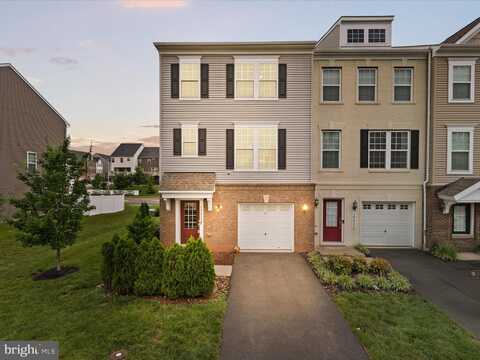 10523 HINTON WAY, MANASSAS, VA 20112
