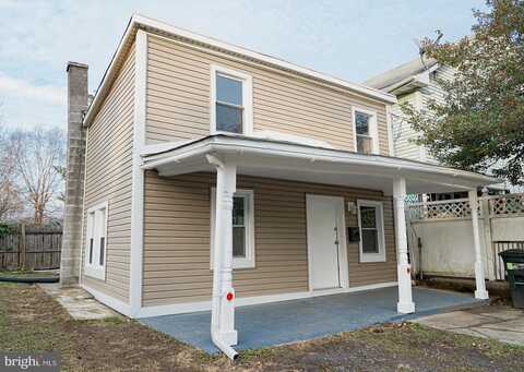 2624 DUKE STREET, LANCASTER, PA 17601