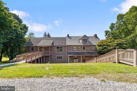 6403 PAHAGACO ROAD, SPRING GROVE, PA 17362