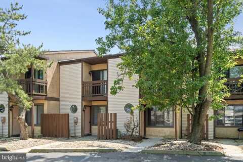 106 NEWTOWNE SQUARE, PLEASANTVILLE, NJ 08232