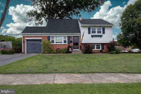 110 MONTIETH AVENUE, READING, PA 19609