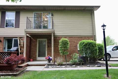 68036 Rosewood, Richmond, MI 48062