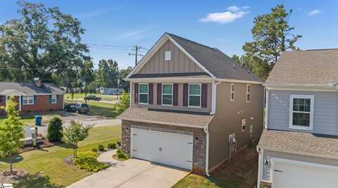 105 Magnolia Street, Reidville, SC 29388