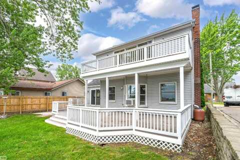 35780 Stoerkel, Harrison, MI 48045