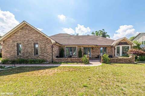 54143 Algonquin, Shelby, MI 48315