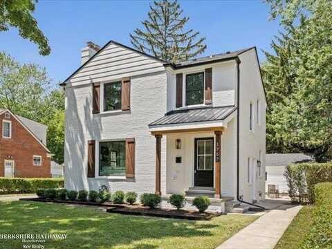 1757 Sheffield, Birmingham, MI 48009
