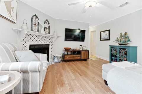 203 Third Ave, Saint Simons Island, GA 31522
