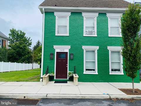 148 N CARLISLE STREET, GREENCASTLE, PA 17225