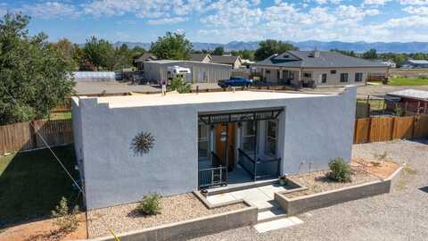 1330 13 Road, Loma, CO 81524