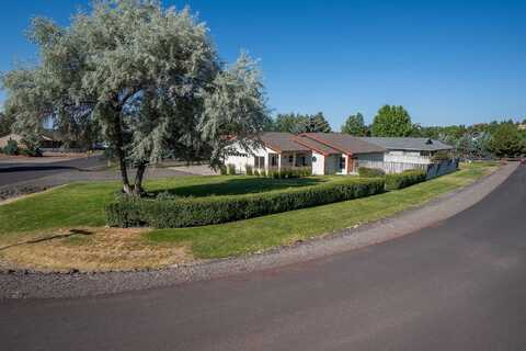 2761 NE Yellowpine Road, Prineville, OR 97754
