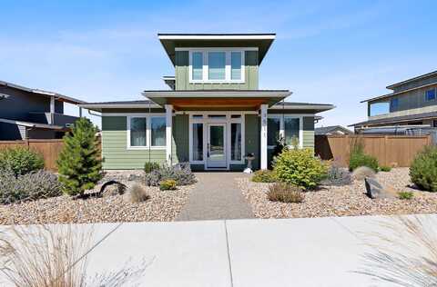 3511 SW 43rd Street, Redmond, OR 97756