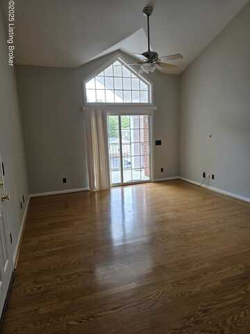 1110 Westlynne Pl, Louisville, KY 40222