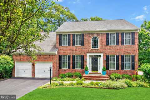802 CASLA COURT SE, LEESBURG, VA 20175