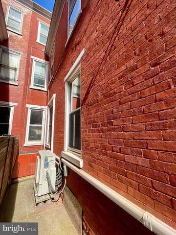 526 WALNUT STREET, READING, PA 19601