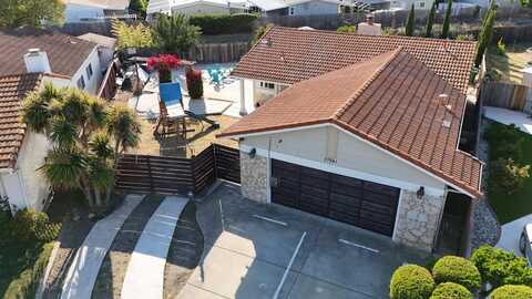 27941 Emerson AVE, HAYWARD, CA 94545
