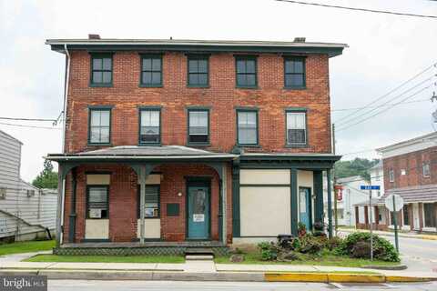 2 W GAY STREET, CHRISTIANA, PA 17509