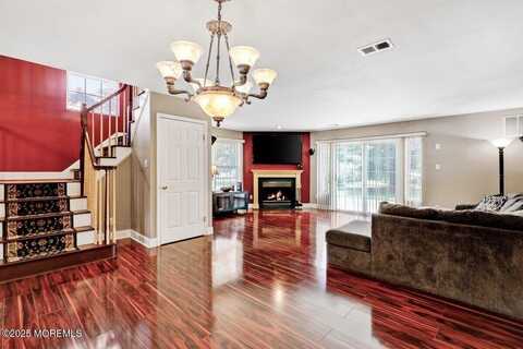 53 Grassmere Court, Freehold, NJ 07728