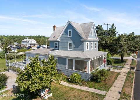 370 S Green Street, Tuckerton, NJ 08087