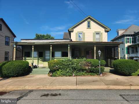 122 N BARBARA STREET, MOUNT JOY, PA 17552
