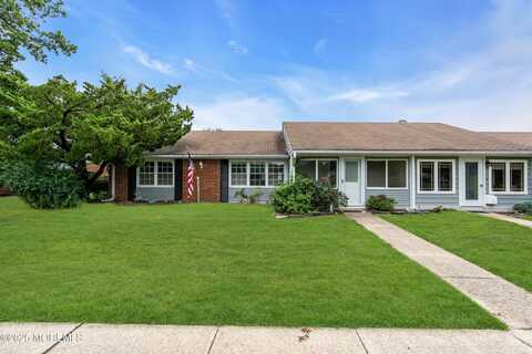 395a Chesterfield Court, Lakewood, NJ 08701