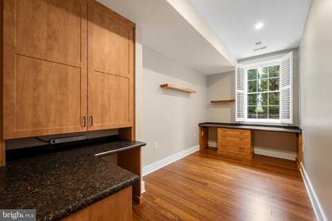 411 N LOUDOUN STREET, WINCHESTER, VA 22601