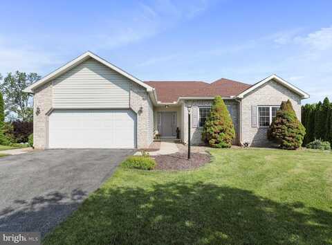 1932 BELL AVENUE, CHAMBERSBURG, PA 17202