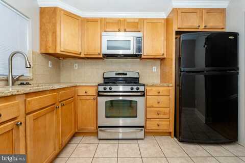 2629 S SHERIDAN STREET, PHILADELPHIA, PA 19148