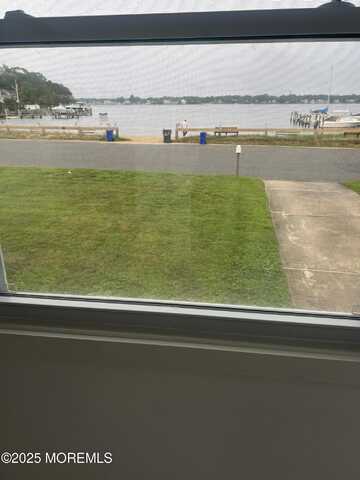 1606 Riviera Avenue, Toms River, NJ 08753