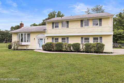 30 Clearview Drive, Tinton Falls, NJ 07724