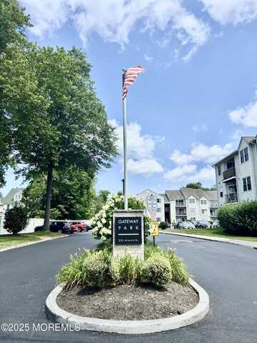 231 Atlantic Street, Keyport, NJ 07735