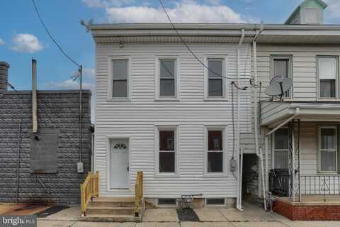 829 SCULL STREET, LEBANON, PA 17046