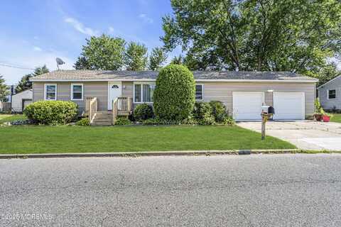 9 Frederick Drive, Bayville, NJ 08721