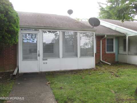 52d Cambridge Court, Lakewood, NJ 08701